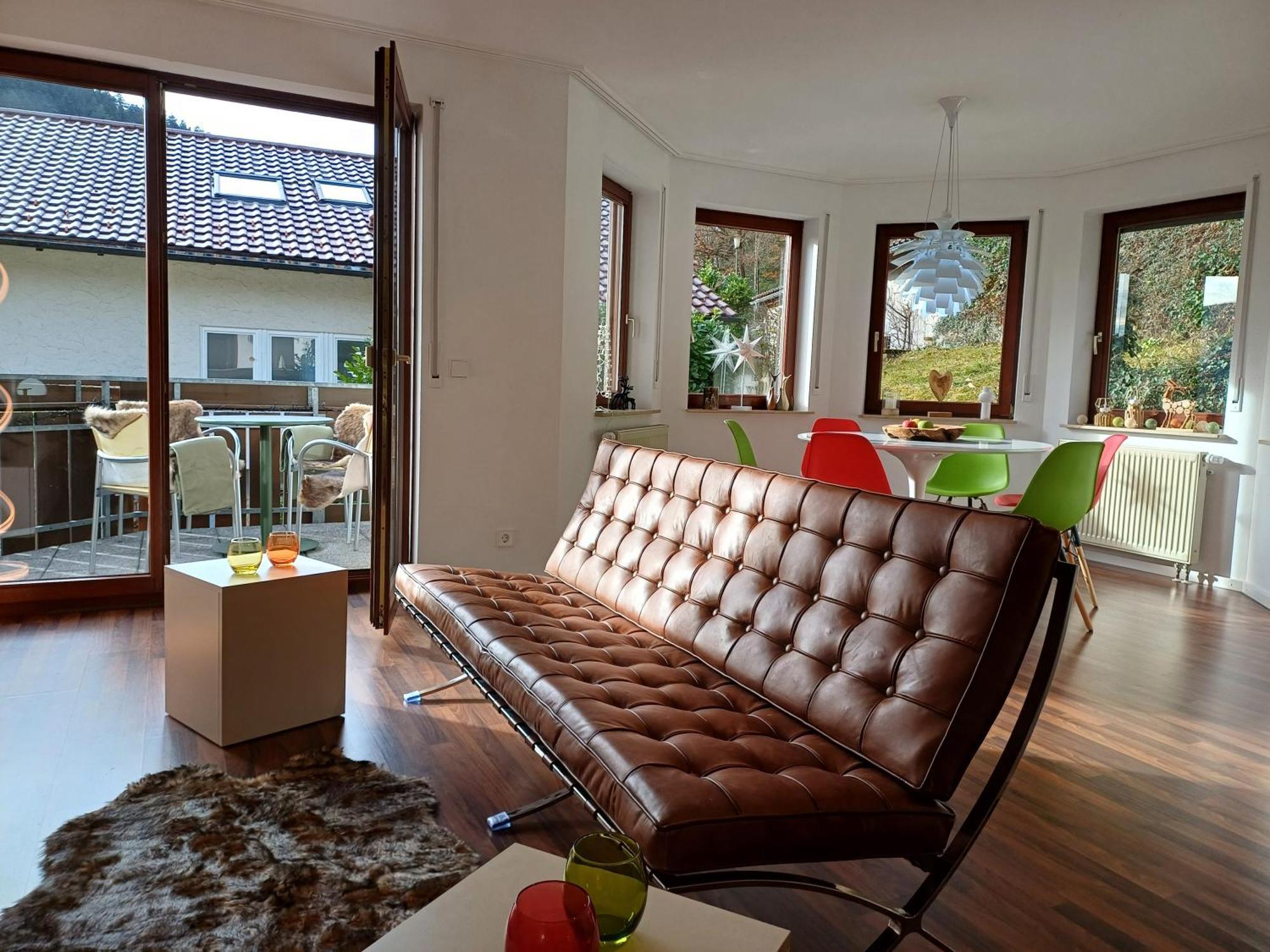 Ferienwohnung Panoramablick Бад Вилдбад Екстериор снимка